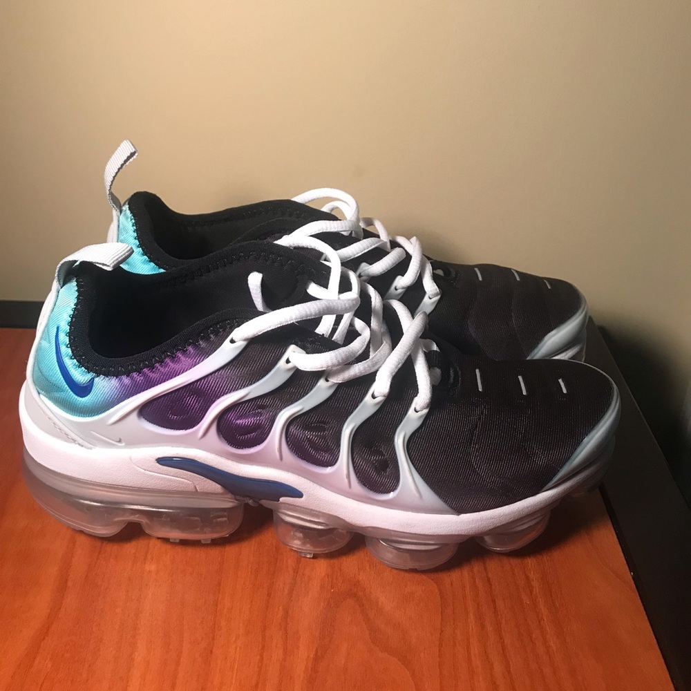 Nike Air Vapormax for sale, ONLY $140